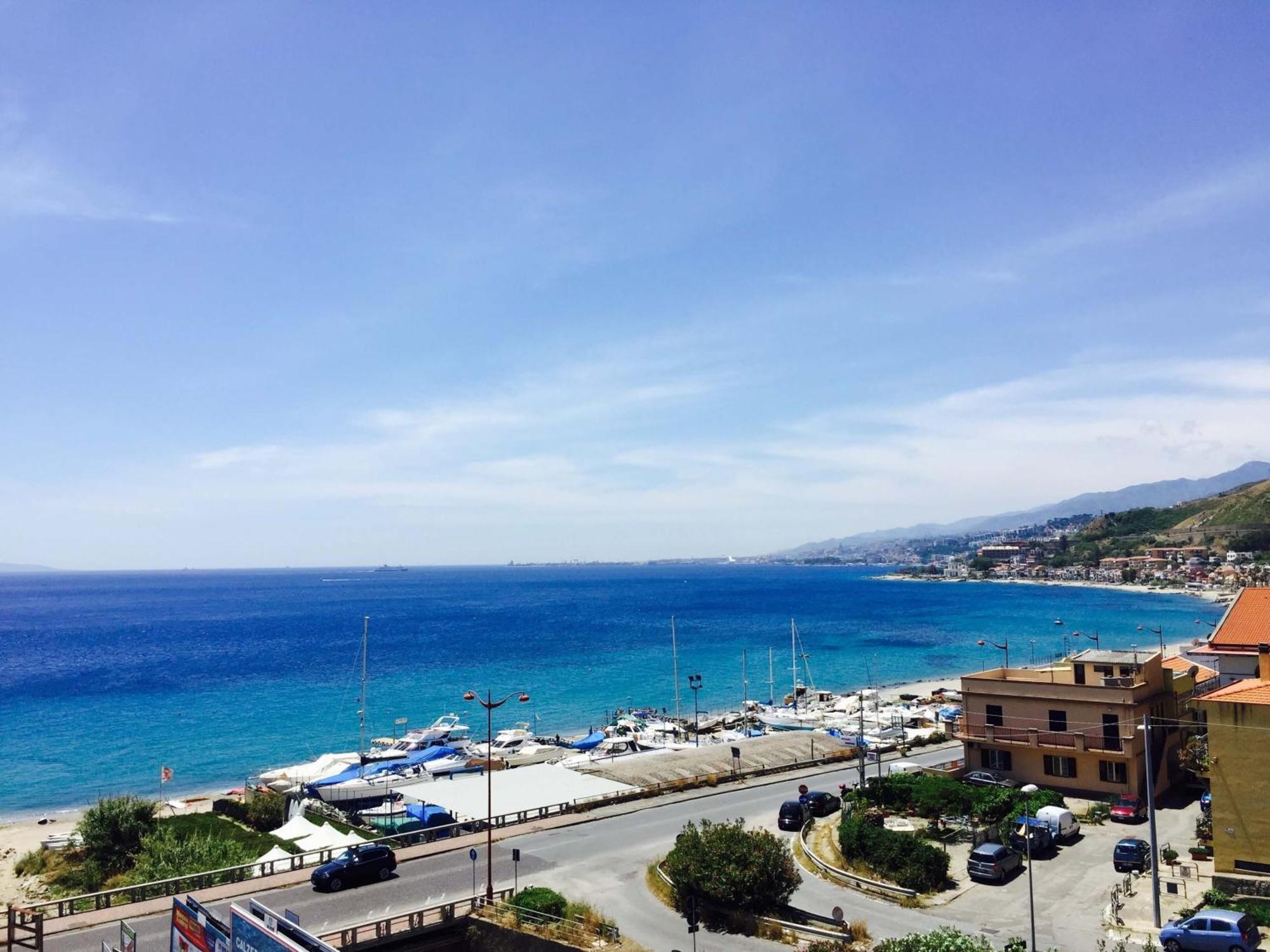 Luxury Apartment Messina Ruang foto